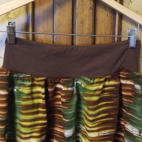 Johnny Martin forest striped skirt - Picture 3 of 6